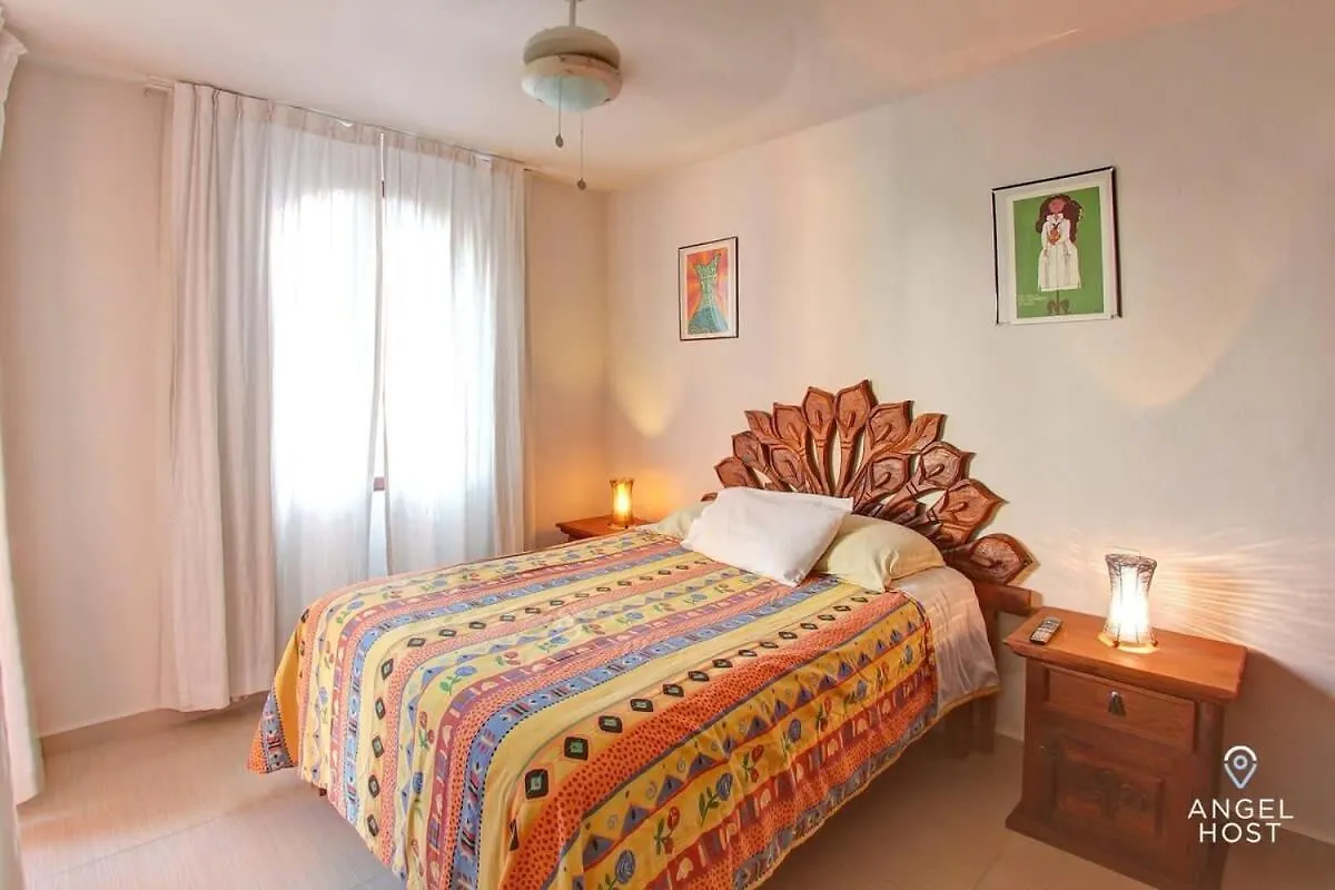 Holiday home Steps To 5Th Ave Pool Onsite & Walk To Beach Playa del Carmen